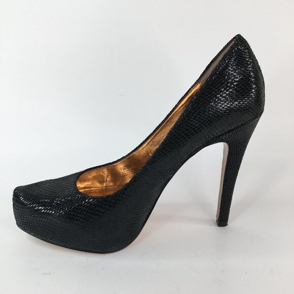 BCBGeneration Parade Embossed Snakeskin Black Platform Pumps Heels Size 7B - Picture 9 of 13